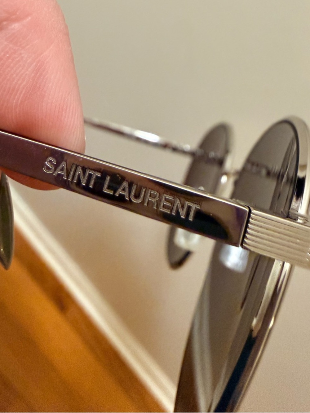 *Authentic* Saint Laurent - Aviator Sunglasses w/ Case - Picture 5 of 10